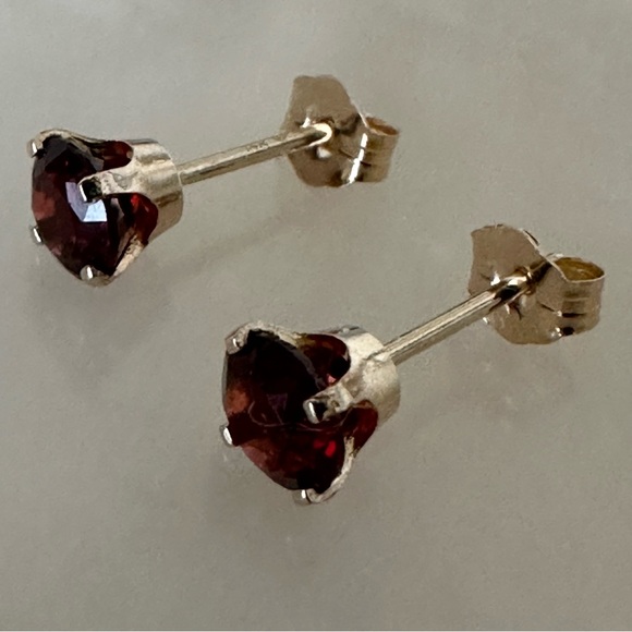 14k Solid Gold Garnet Stud Earrings - Picture 7 of 10